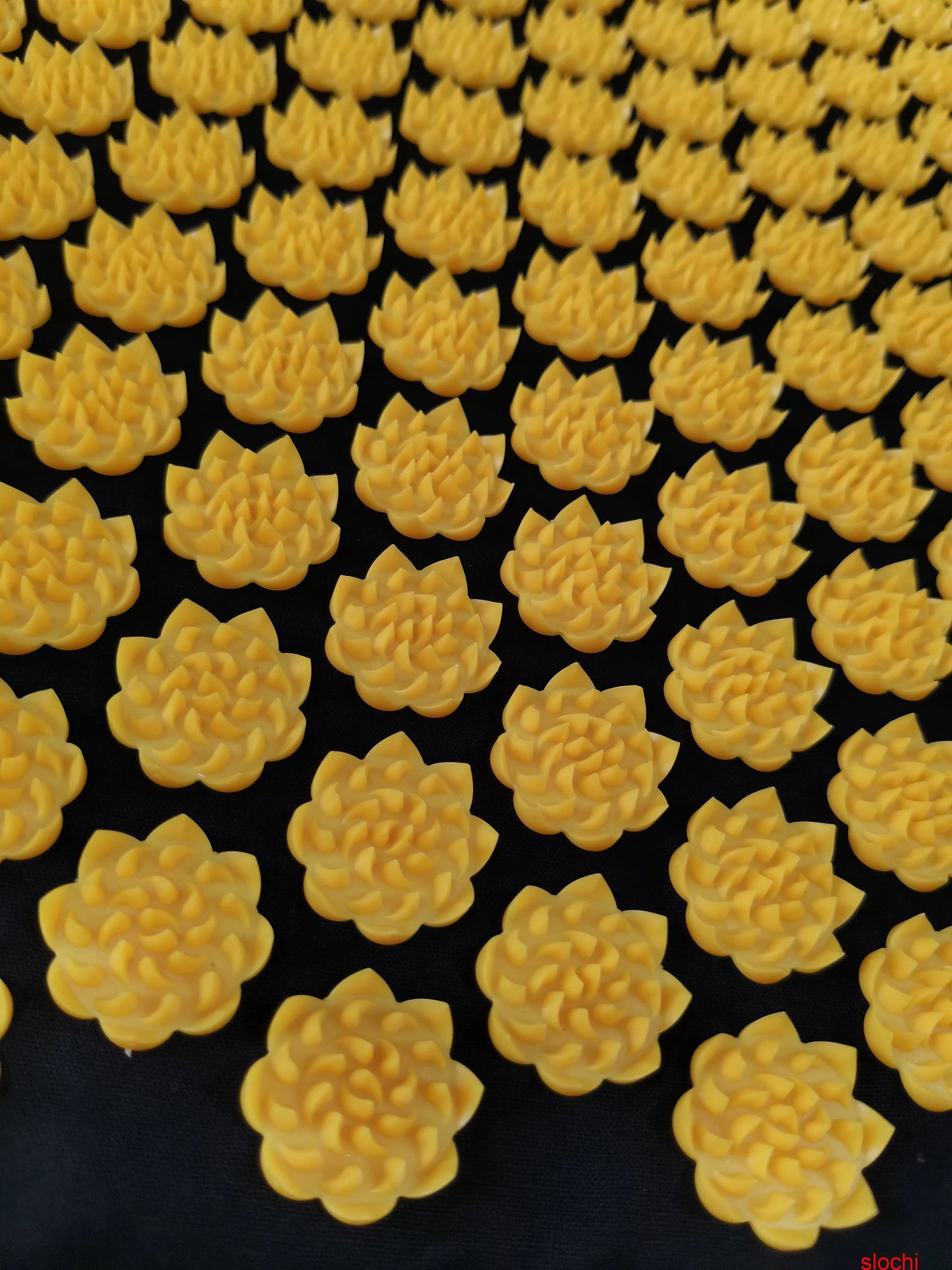 Massager Mat Shakti Mat Massage Yoga Mat Acupressure Relieve Stress/Back Body Pain Spike Mat Acupuncture Massage Cushion