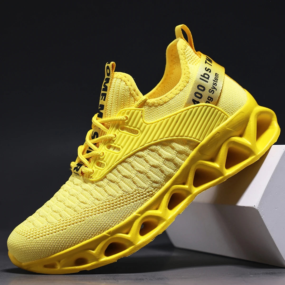 Women's running shoes, lightweight mesh, breathable and comfortable/flat soft tennis shoes, blade sports shoes for women