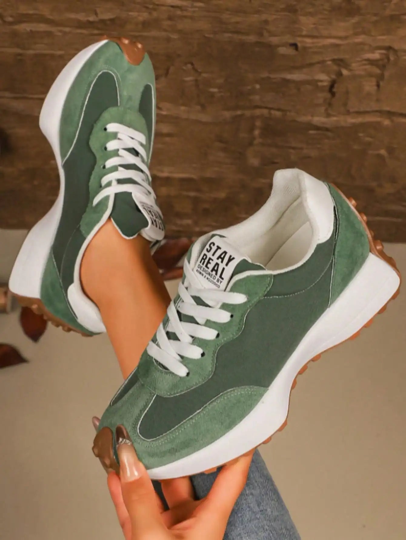 2026 New Arrival Green Sneakers Women Leather Mesh/Patchwork Platform Sneakers Anti Slip Casual Walking Shoes Lace Up