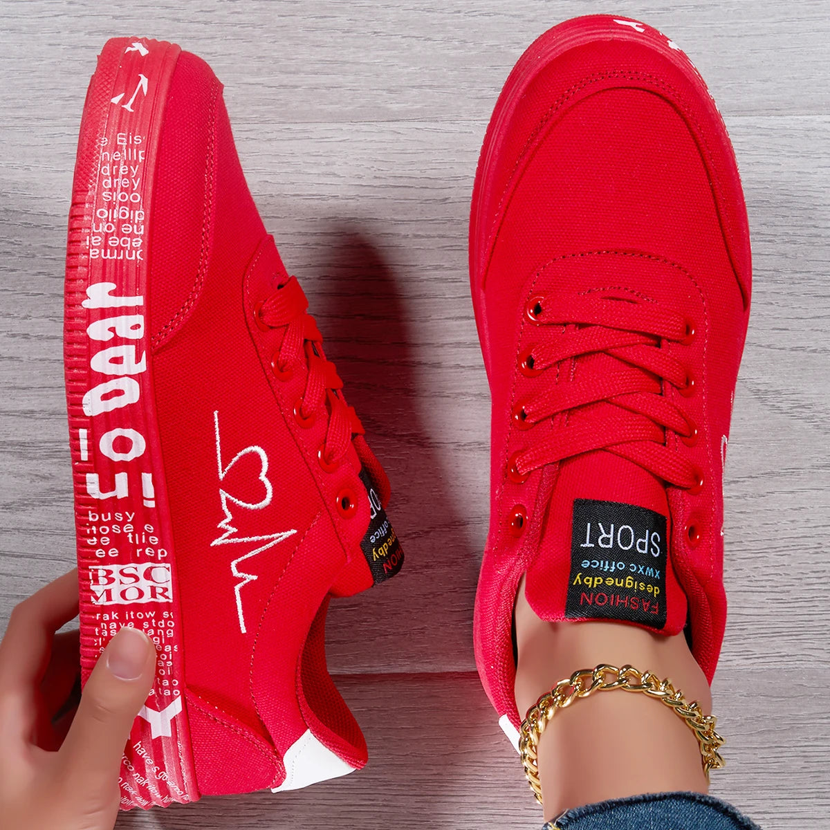 Women's Heart Design Sneakers for Women Lace Up/Soft Sole Platform Comfy Skate Shoes Low-top Mid Top Shoes,
