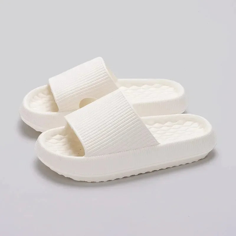 4cm Summer Non-slip Soft Cloud Slippers Women Comfy Thick/Platform Slides Woman Couple Bathroom Home Flip Flops