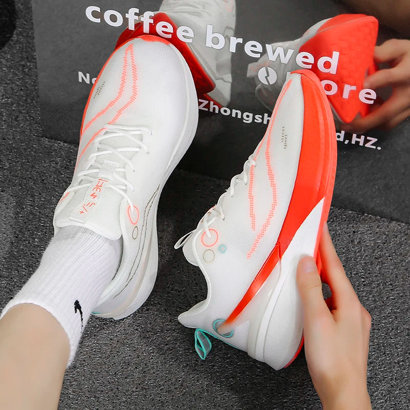 Breathable, rebound, and shock-absorbing running shoes for men/ultra light sporty comfortable and popular