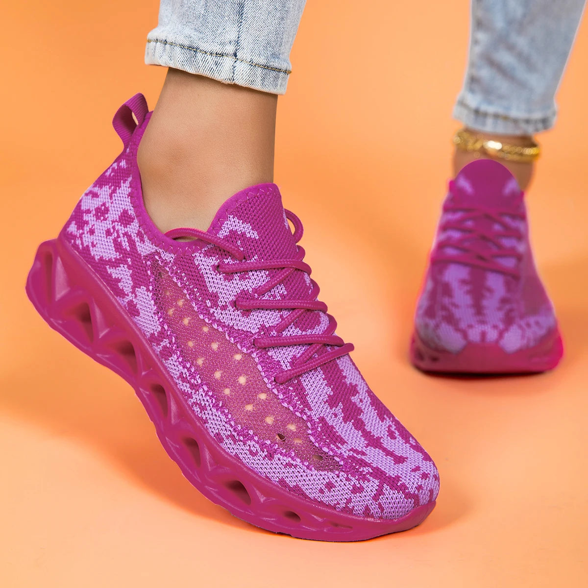 Running shoes for men and women lightweight mesh breathable/and comfortable flat and soft tennis shoes