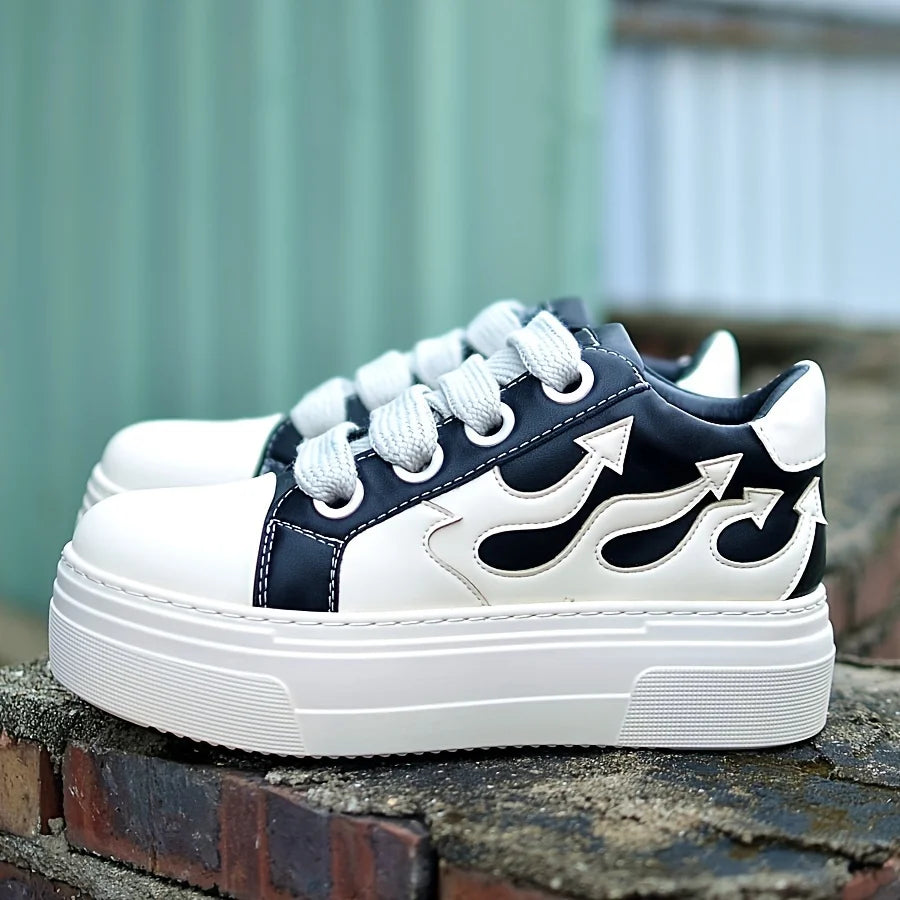 Black White Flatform Sports Shoes Casual Flame Fashion Women Sneakers/Combat Shoes For Girls Thick Bottom Tennis Shoes