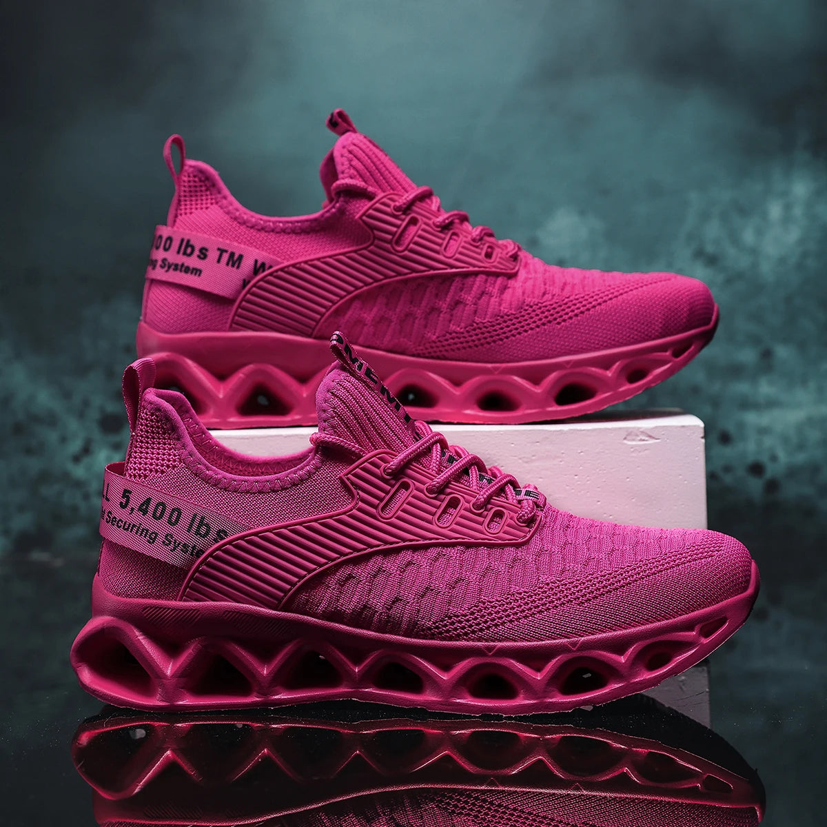 Women's running shoes, lightweight mesh, breathable and comfortable/flat soft tennis shoes, blade sports shoes for women