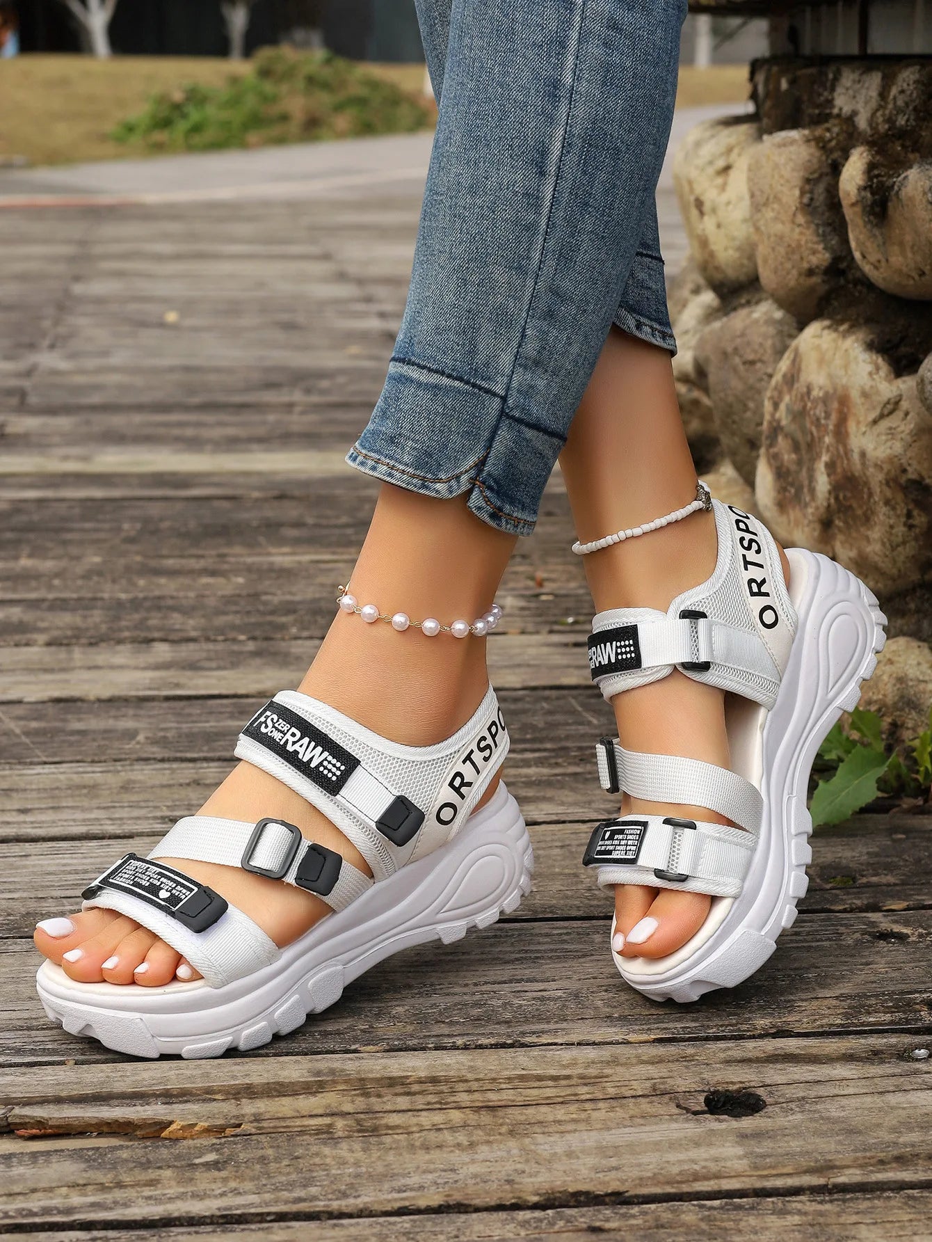 Sports Sandals Women's Beach Shoes Thin Straps Thick-Soled Shoe/Summer New Styles Soft Soles Versatile Comfortable Simple