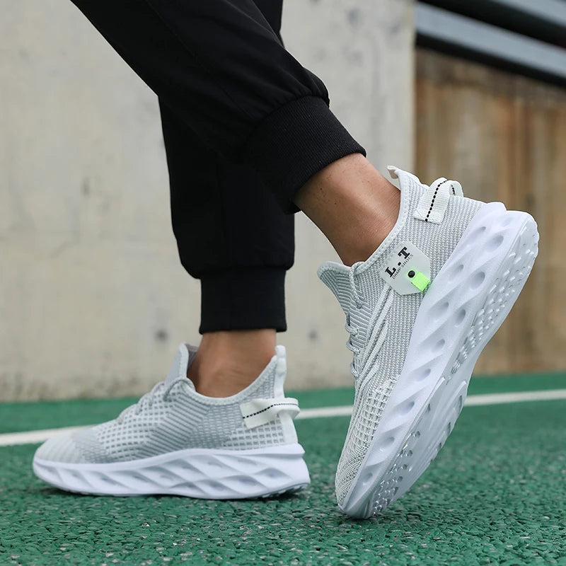 Man Running Shoes Comfortable Breathable Men's Sneakers Casual/Antiskid Wear-resistant Jogging Men Women Outdoor Sports