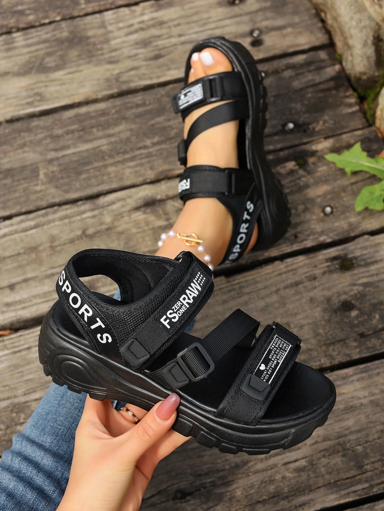 Sports Sandals Women's Beach Shoes Thin Straps Thick-Soled Shoe/Summer New Styles Soft Soles Versatile Comfortable Simple
