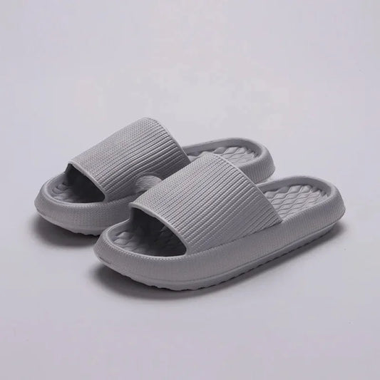 4cm Summer Non-slip Soft Cloud Slippers Women Comfy Thick/Platform Slides Woman Couple Bathroom Home Flip Flops