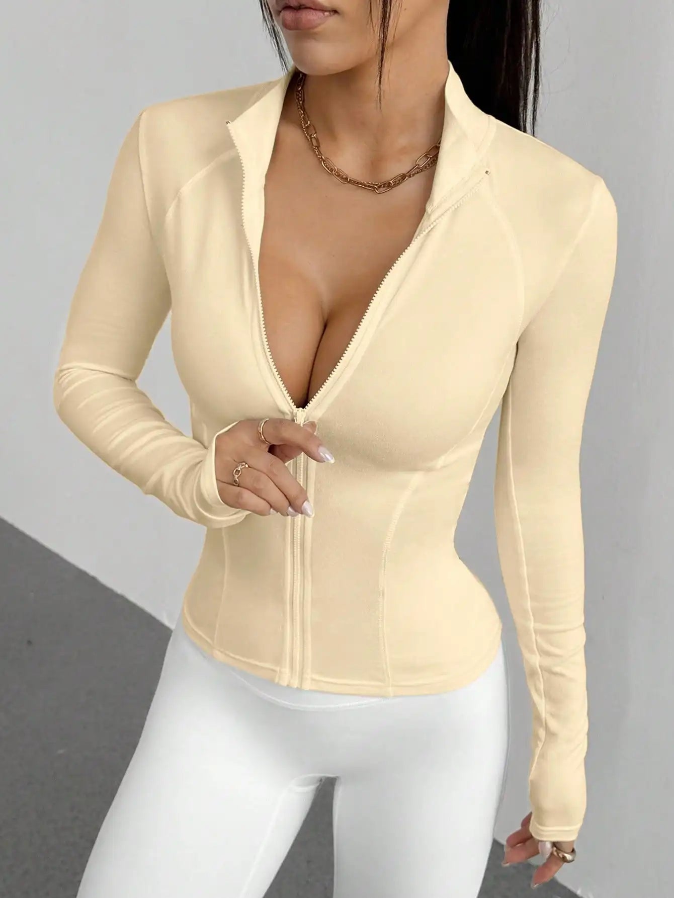 Women's Slim Fit Full Zip/Long Sleeve Sports Jacket