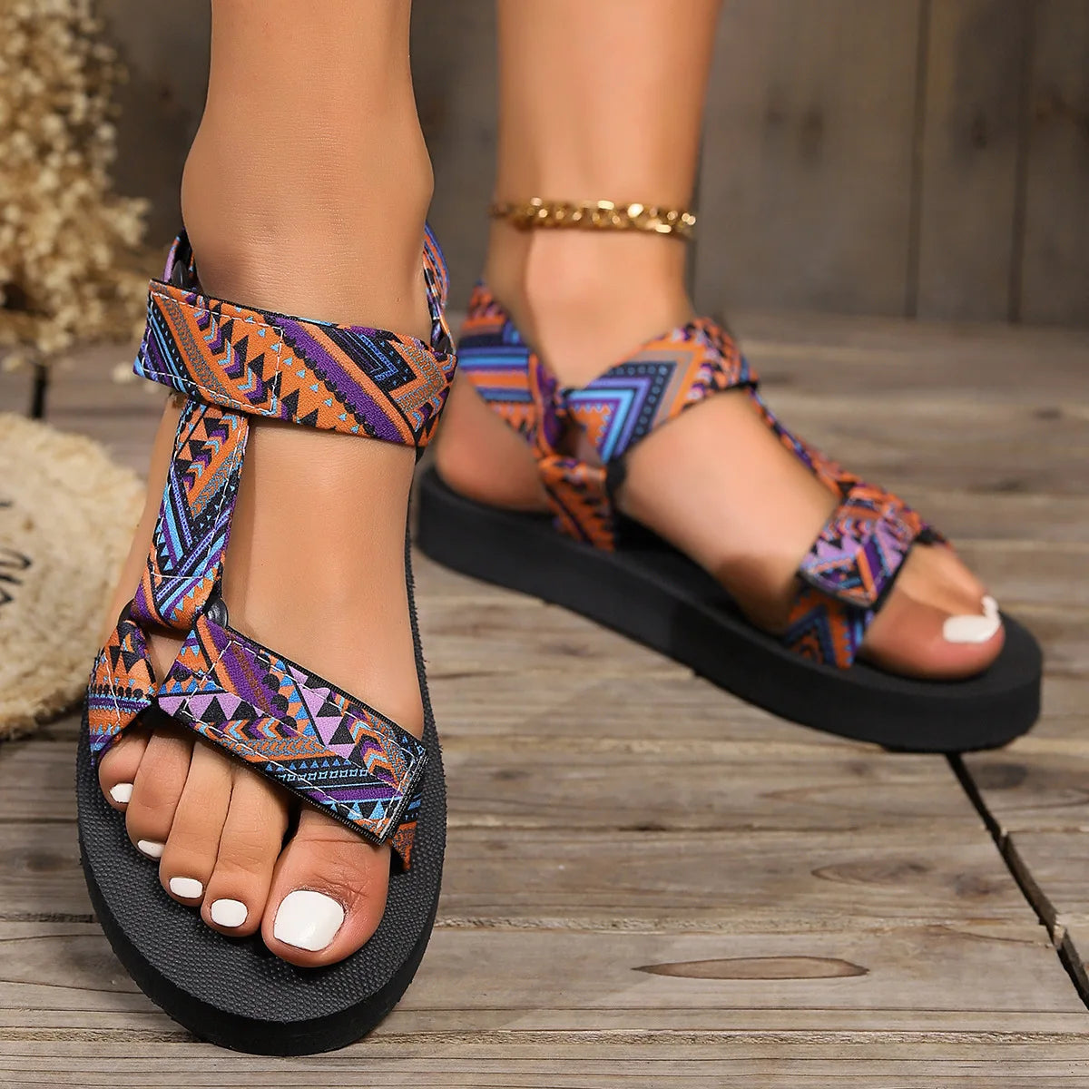 Oulylan Women Comfort Gladiator Summer Platform/Flat Sandals Women Light Non-slip Beach Shoes Cute Rope Sandals