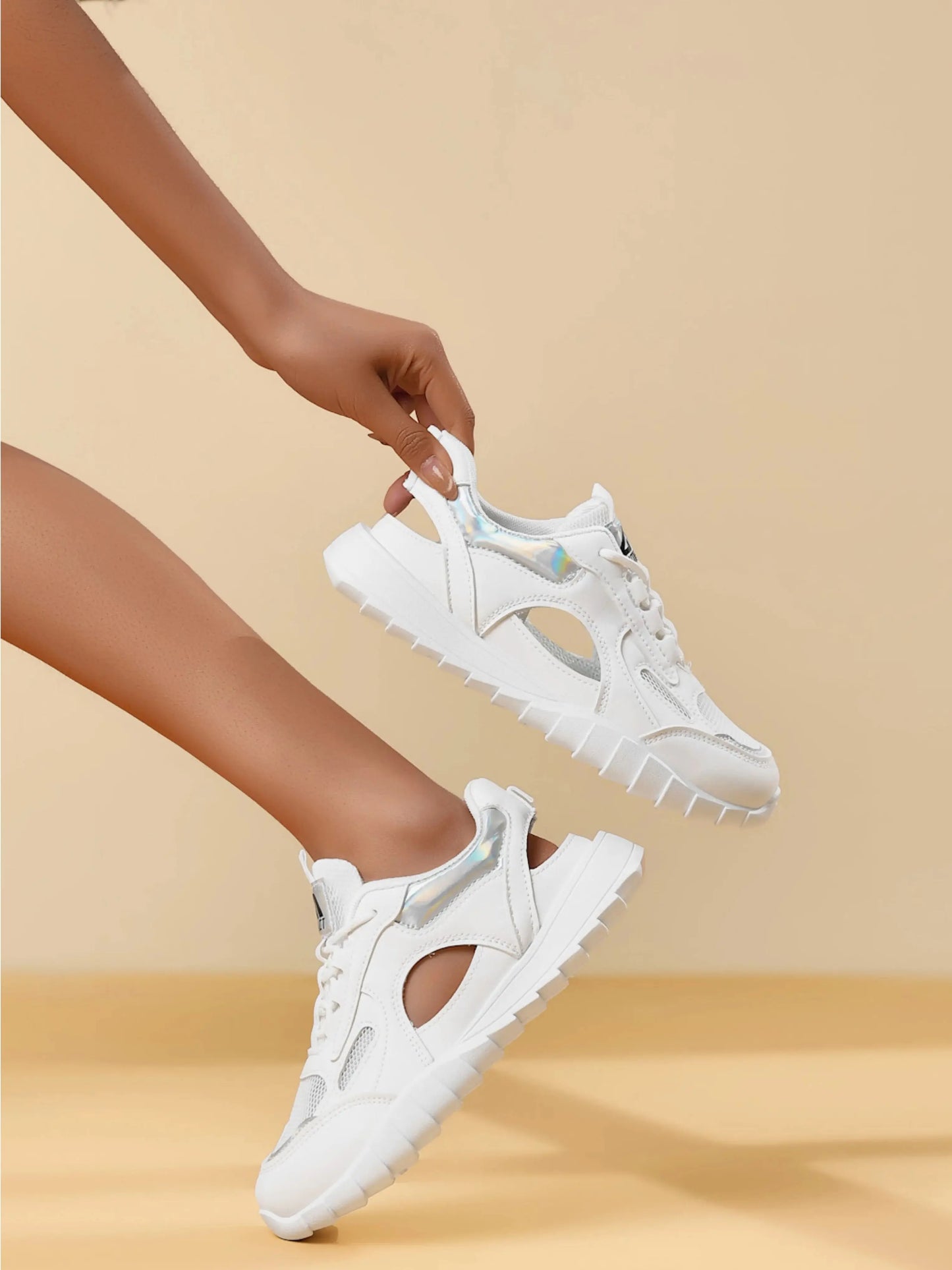 Women's Breathable Thick-Sole Sneakers w/Durable Design/Outdoor Running/Walking Shoes for Gym & Daily Wear Stylish Comfort