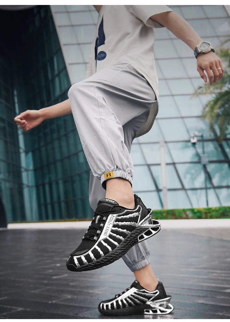 Men's air cushioned road running shoes, breathable weaving lightweight/and fashionable walking sports shoes, gold and silver