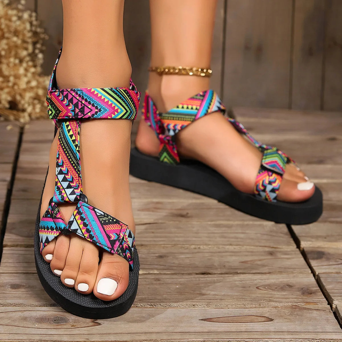 Oulylan Women Comfort Gladiator Summer Platform/Flat Sandals Women Light Non-slip Beach Shoes Cute Rope Sandals