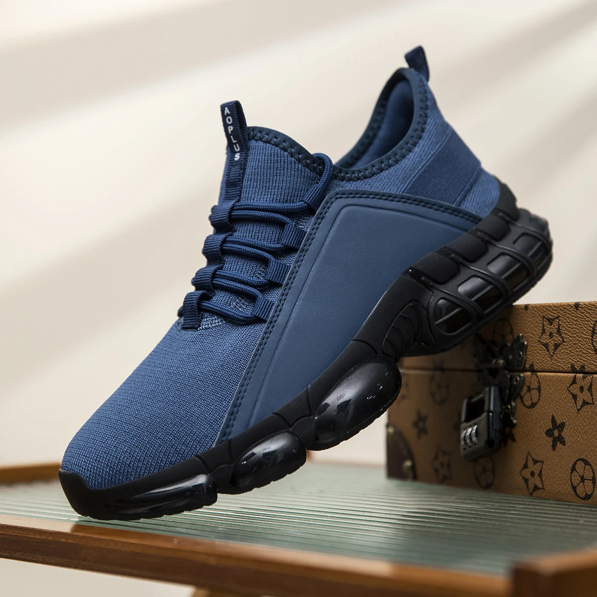 Four-season men's casual sports shoes running shoes anti-slip/wear-resistant and comfortable men's basketball shoes