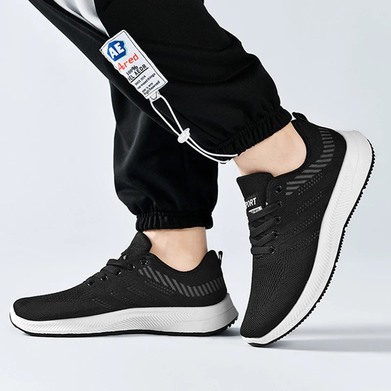 024 summer fashion high-quality new men's light running shoes/outdoor breathable sports shoes non-slip soft soles.