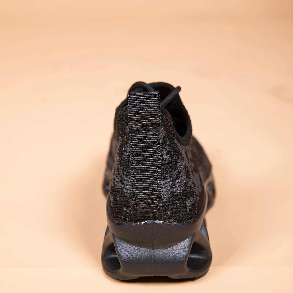 Running shoes for men and women lightweight mesh breathable/and comfortable flat and soft tennis shoes