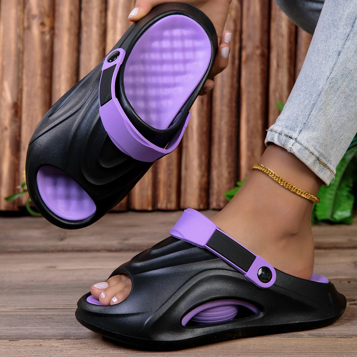 Slippers for women in summer slip resistant casual/Women's sports beach couple sandals