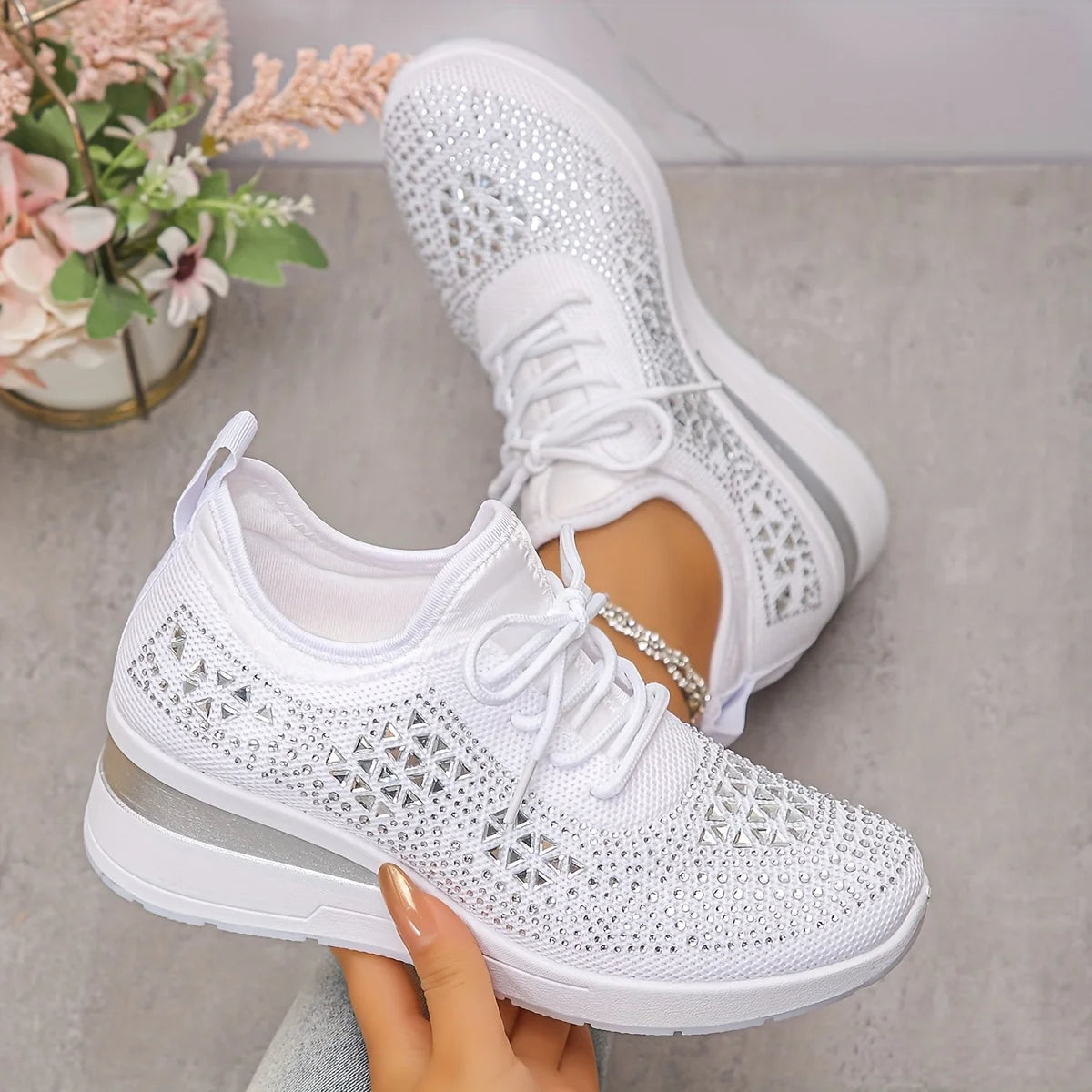 Water Diamond Thick Sole Casual Sports Women's Shoes/with Flowing Fabric Surface Breathable and Versatile Height Increasing Shoes