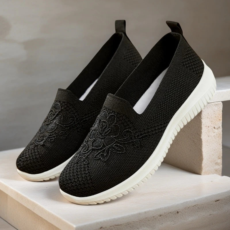 Women's Slip-On Knit Mesh Loafers Lightweight and Comfortable/Breathable Mesh Walking Shoe Casual Embroidered Flat Loafers