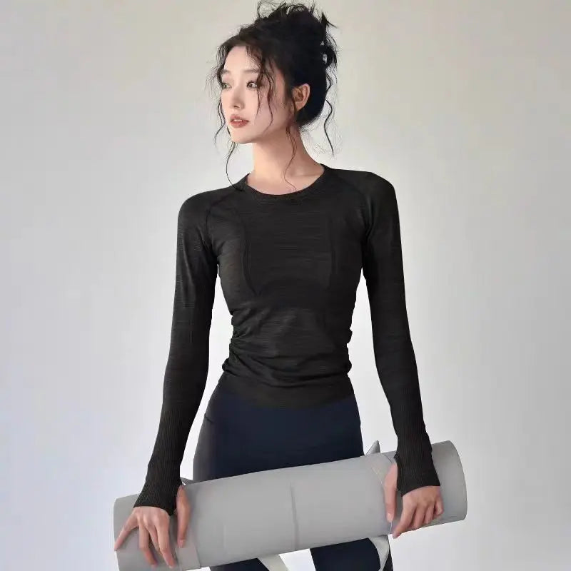 Yoga Clothes for Women, Sports Tops Round Neck Seamless Slim/Running Shirt Fitness Workout Long Sleeves Gym T shirt