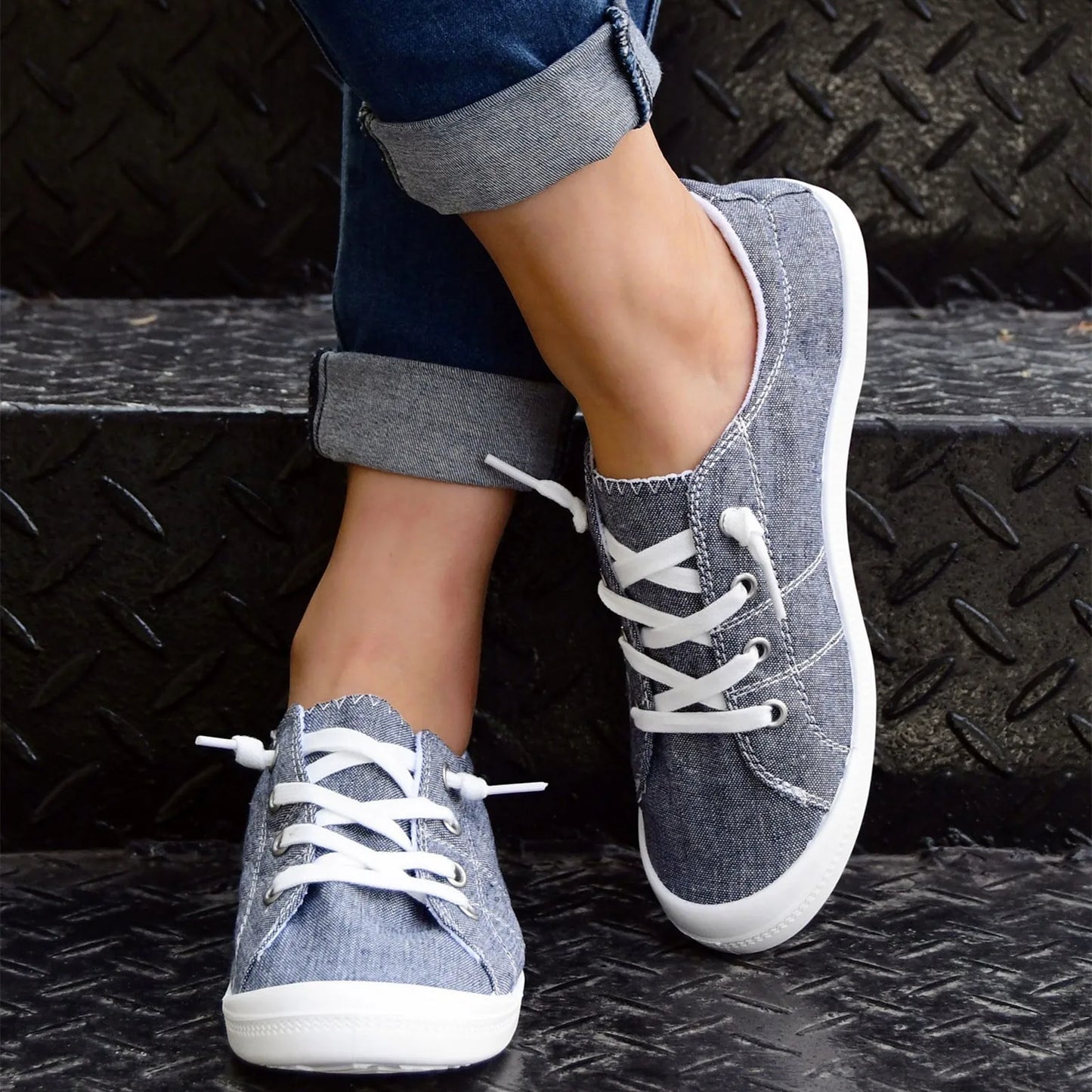 Canvas Fashion Casual Shoes Women Platform Sneakers/Shoes High Quality Light Weight Solid Sports Shoes