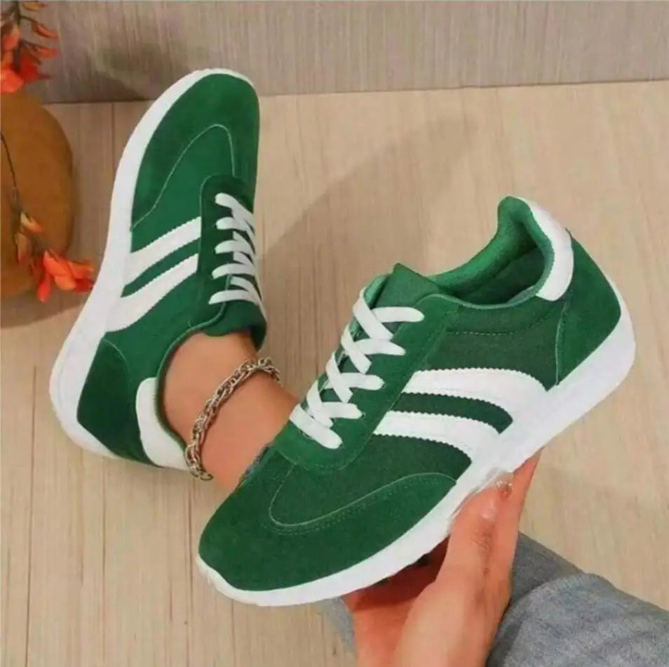 Women Striped Retro Casual Sneakers Lightweight Soft Sole Breathable/Low Top Lace Up Non Slip Comfortable Fashion Athletic Walking Shoes