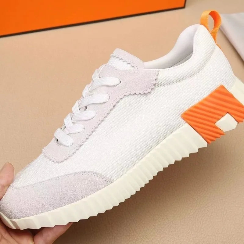 2026 New Couple Shoes: Unisex Casual White Sneakers Trendy/Lace-Up Flat Fashion, Men's & Women's Matching Footwear