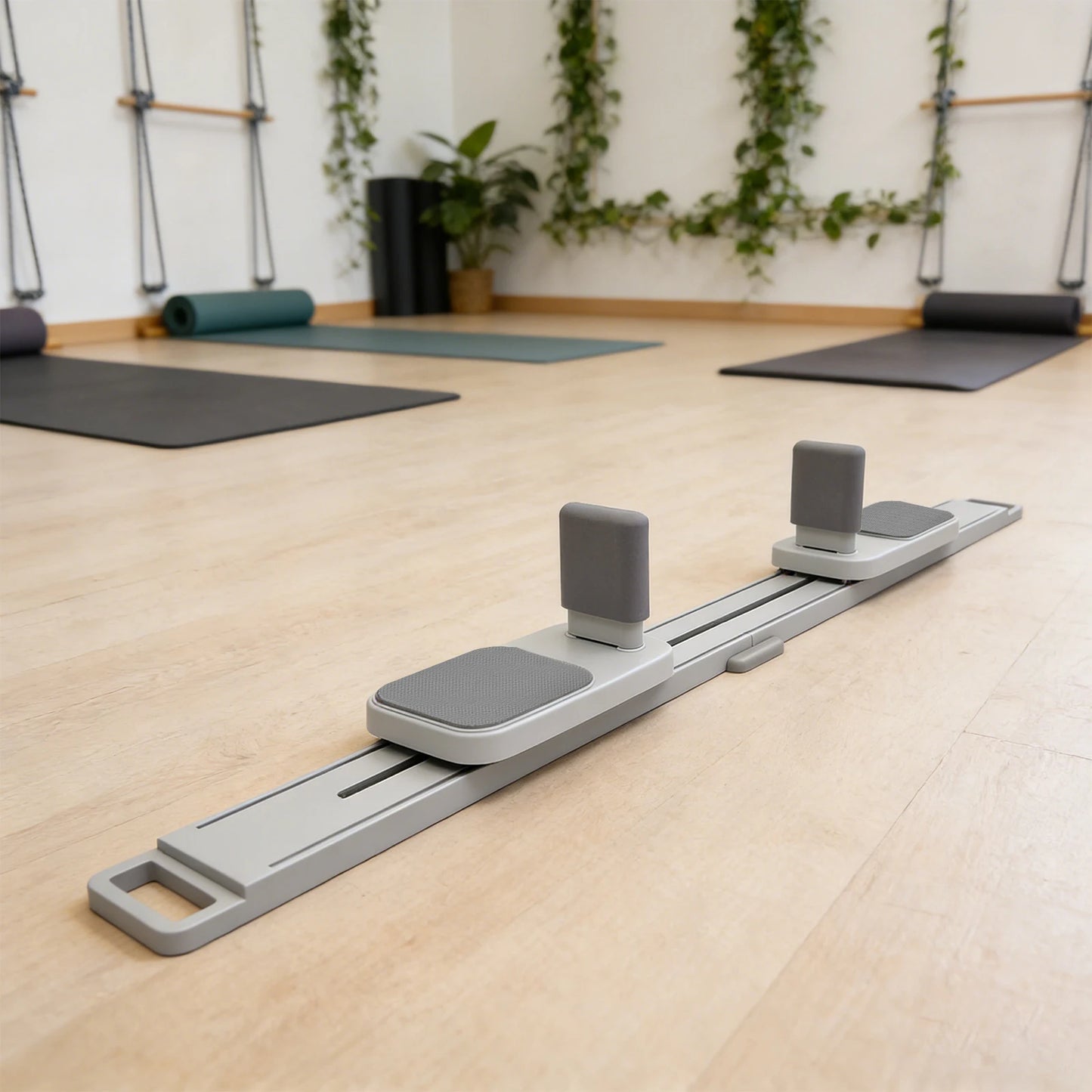 Lightweight Foldable Storage Pilates Board Ergonomic Padded Handles/And Cushions Suitable For Home Gym Yoga Studio Use
