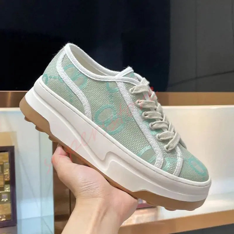 2026 Luxury Brand Famous Designer Women's Thick Soled Canvas Shoes/Retro Height Increasing Casual Correct Version Canvas Shoes