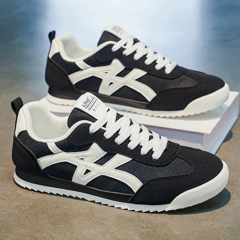 New Men's Lightweight Anti-Slip Breathable Wear-Resistant/Running Sports Fashionable Versatile Casual Shoes