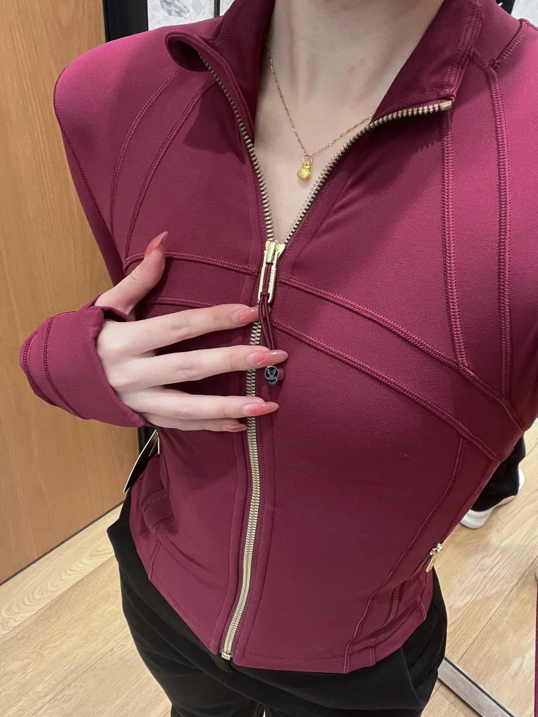 LULU FLORA Women's Yoga Short Sports Jacket/with Gold Zipper Slim Fit Gym Workout Jacket
