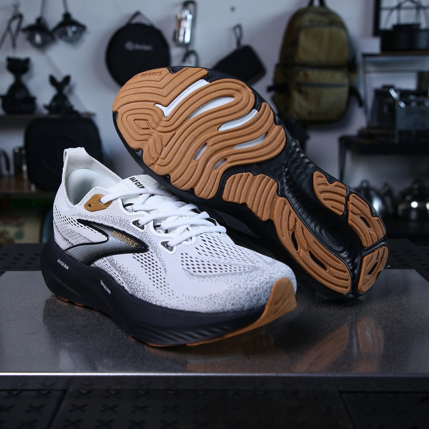 Marathon running shoes for men women carbon sole air cushion/breathable light comfortable non-slip fashionable sports shoes