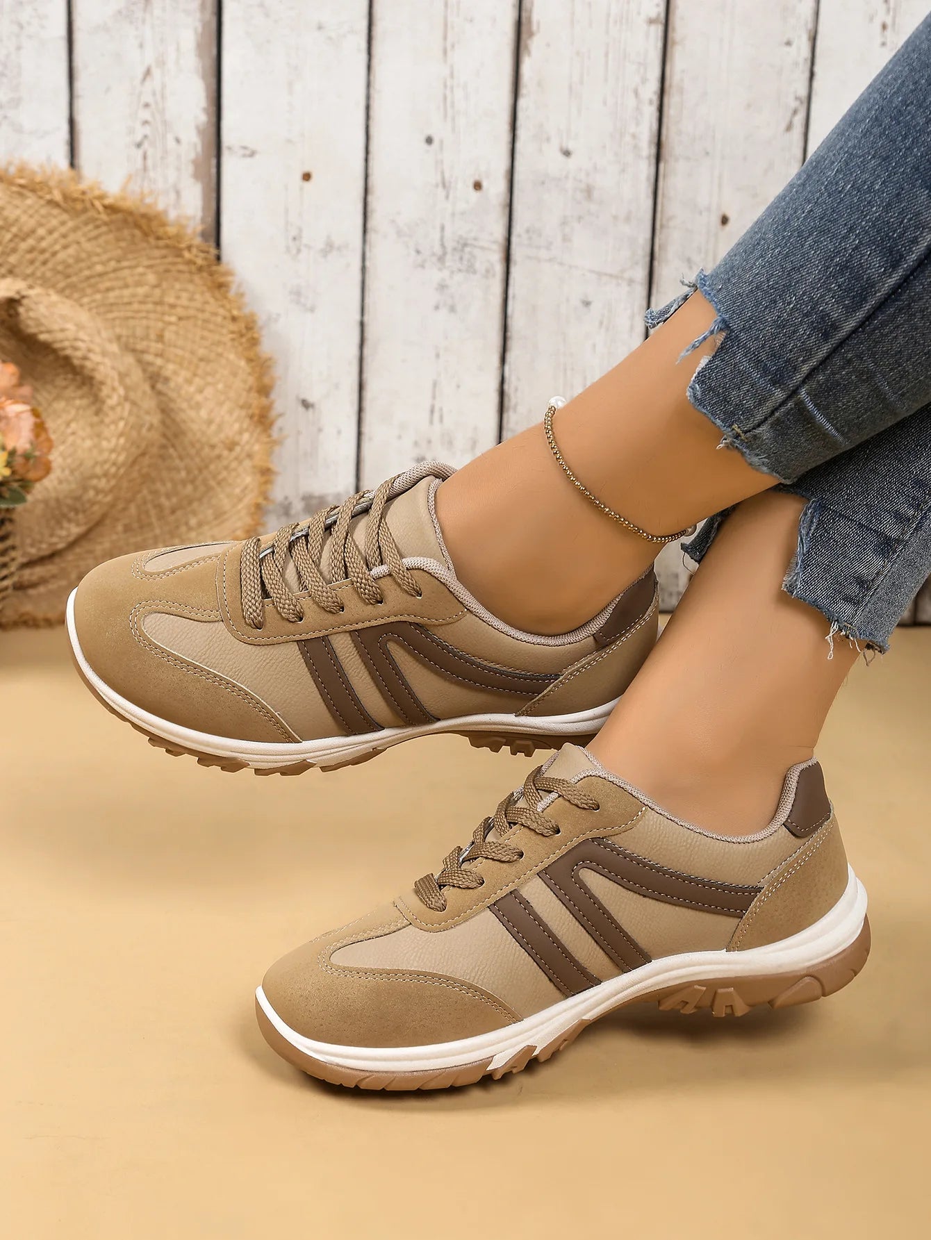 New Autumn/Winter Fashion Sneakers All-match Running Shoes/Comfortable Lightweight Sports Women's Shoes