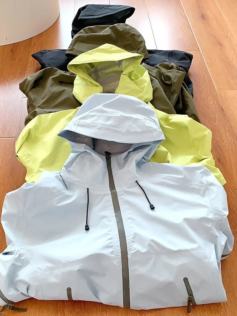 2026 New Storm Jacket Lovers Outdoor Sports Camping Mountain Skiing/Trend Fashion British Wind Leisure Waterproof Storm Jacket