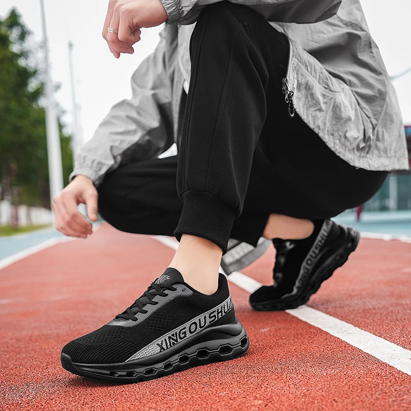 New men shoes Couple Mesh Sneakers Breathable Sports/Casual Shoes with Anti-Slip and Cushioning Running Shoes