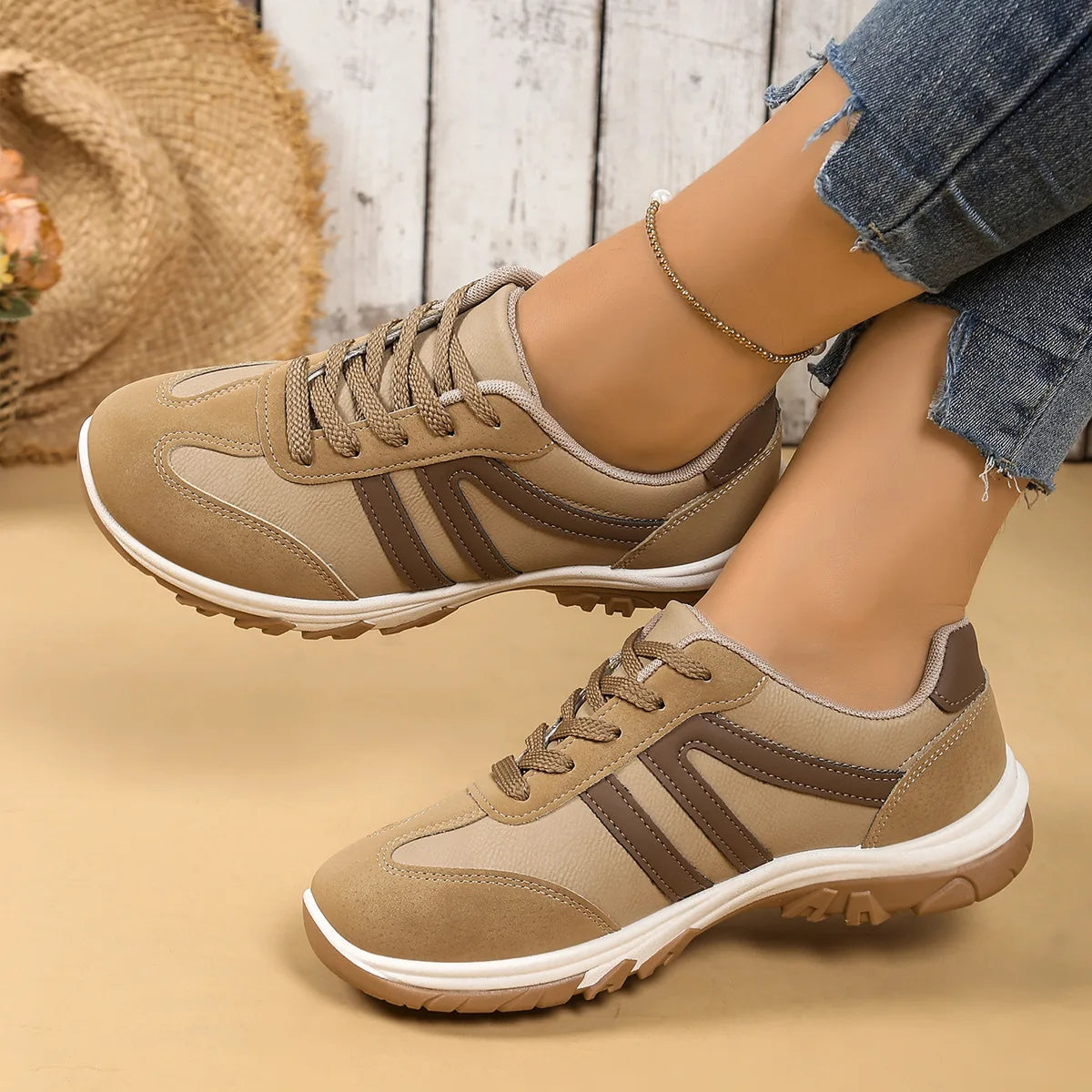 New Autumn/Winter Fashion Sneakers All-match Running Shoes/Comfortable Lightweight Sports Women's Shoes