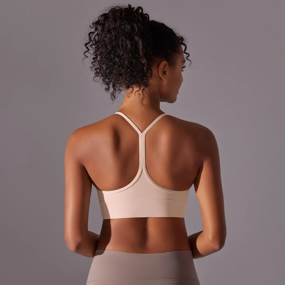Women Sport Bra Fitness Yoga Top Underwear Soft Y Line Back Running/Gym Crop Top Workout Bra With Chest Pad Push Up Yoga Bra