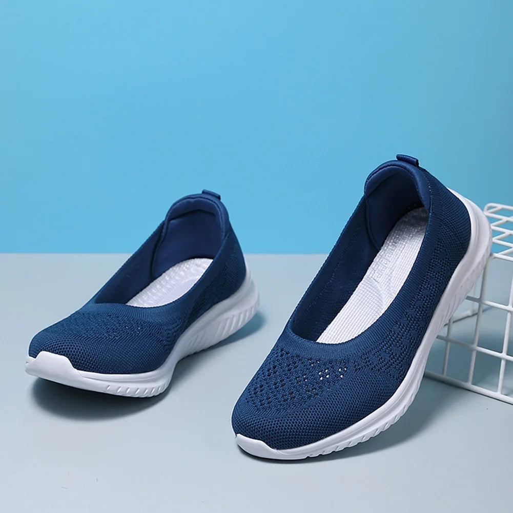 Women Knit Sneakers Slip On Flat Shoes Lightweight Loafers/Walking Sneakers Nursing Flats for Indoor Outdoor