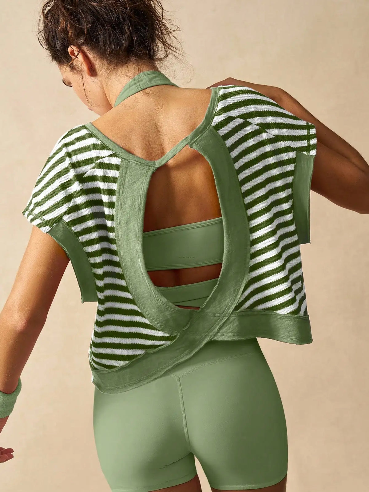 Women Striped Open Back Workout/Top Gym Crop Top Summer Active Wear Shirts