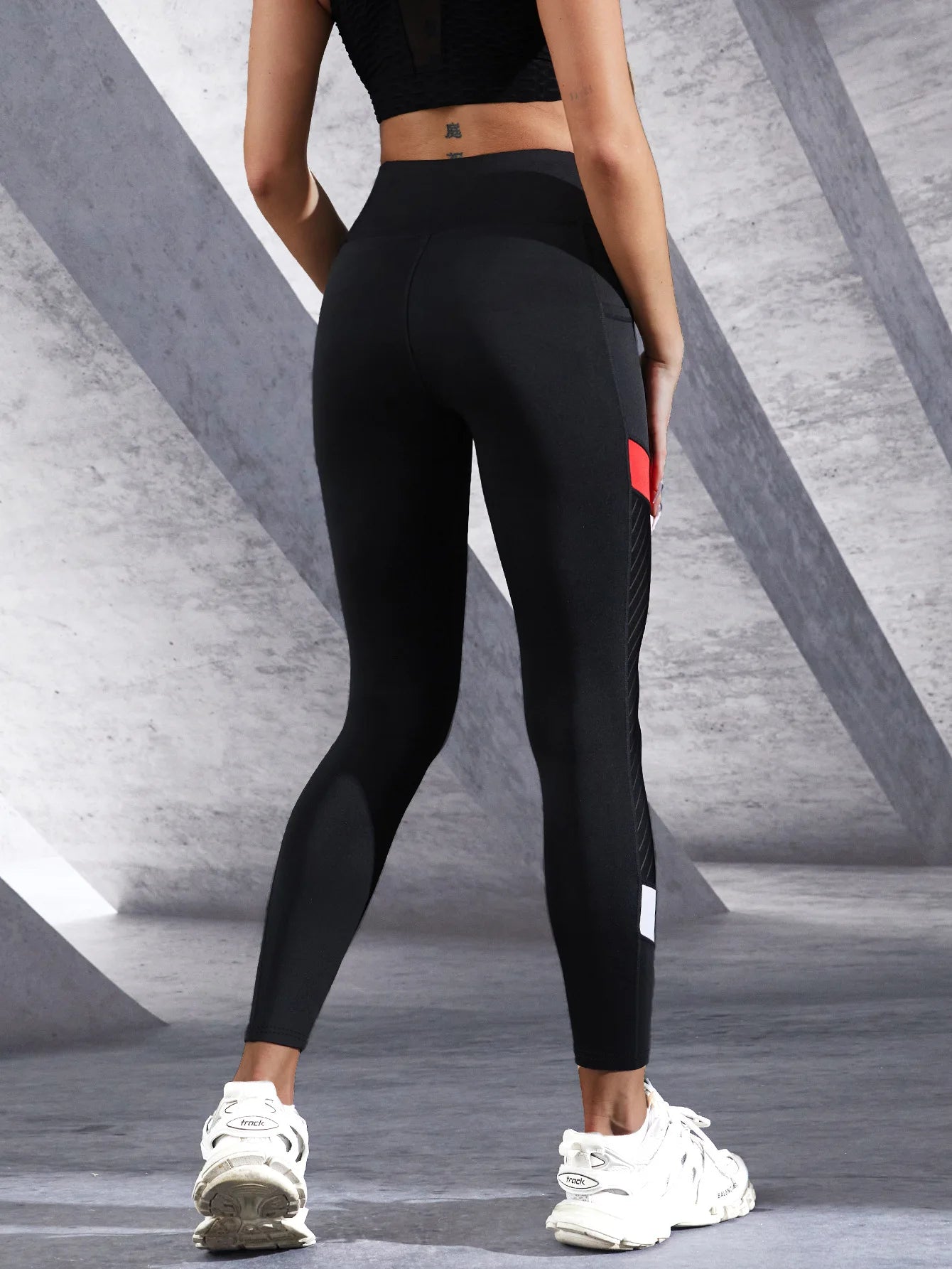 Color blocked Mesh High Waist Yoga Pants with Side Pockets/Leggings for Women Tummy Control Workout Shaping Leggings