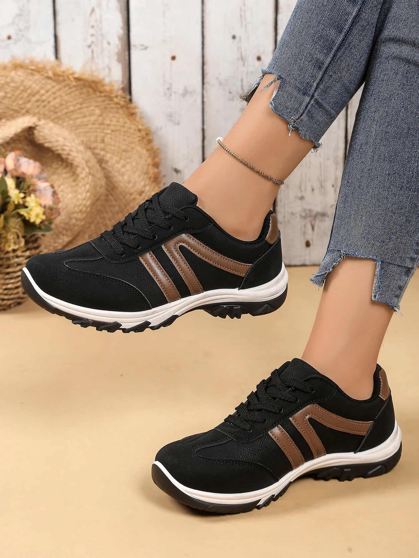 New Autumn/Winter Fashion Sneakers All-match Running Shoes/Comfortable Lightweight Sports Women's Shoes