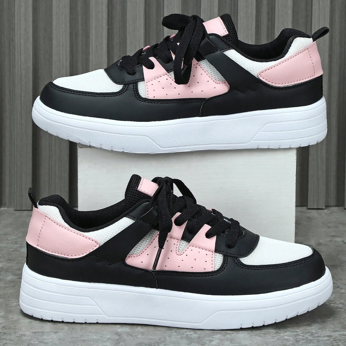 Comfortable Sneakers For Men And Women/White And Pink Lightweight For Women Suitable For Walking