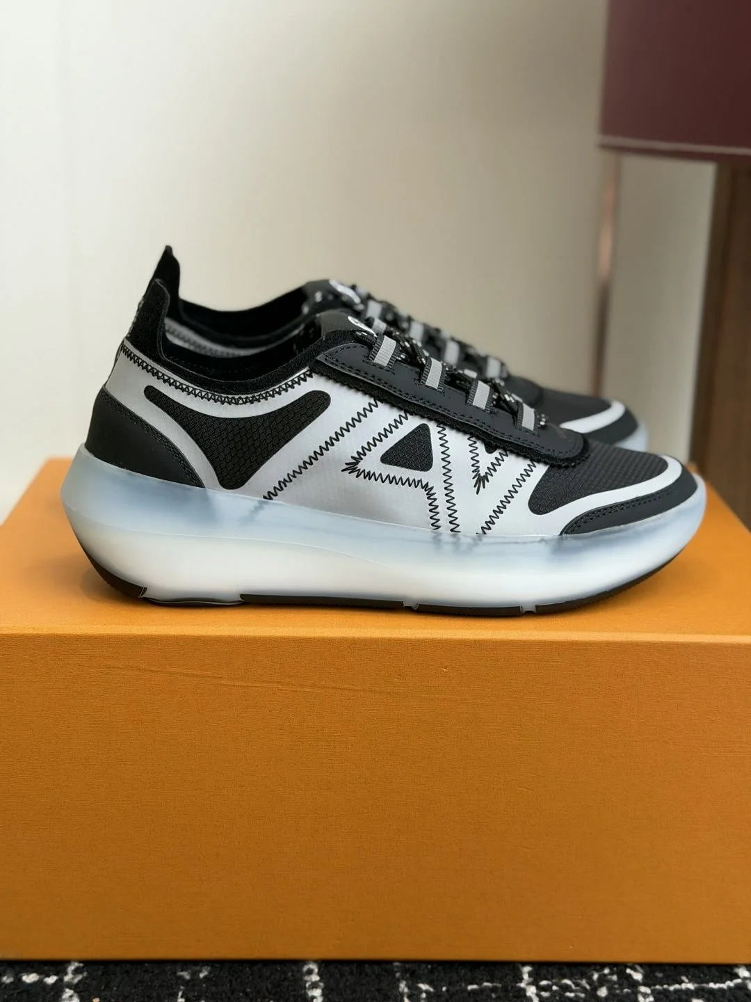 Two‑Tone Breathable Mesh Leather Athletic Sneakers/Geometric Stripe Print Braided Rope Laces Frosted Clear Thick Shoe