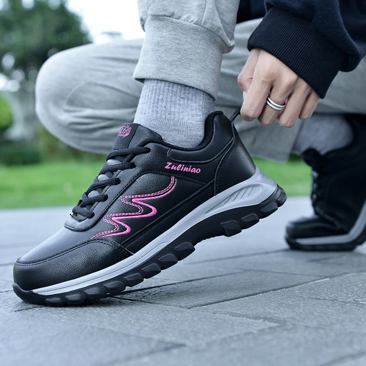 Fashion Autumn Women Sports Shoes Flat Non Slip Waterproof Lace Up/Simple Texture Design Casual Style Breathable Sports Sneakers