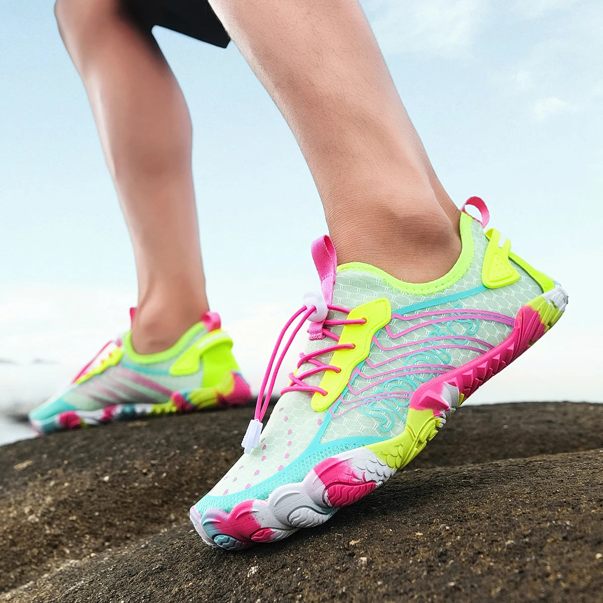 Women Quick Dry Barefoot Water Shoes, Breathable Lightweight Non Slip/Swim Surfing Diving Footwear for Outdoor River Hiking Walking