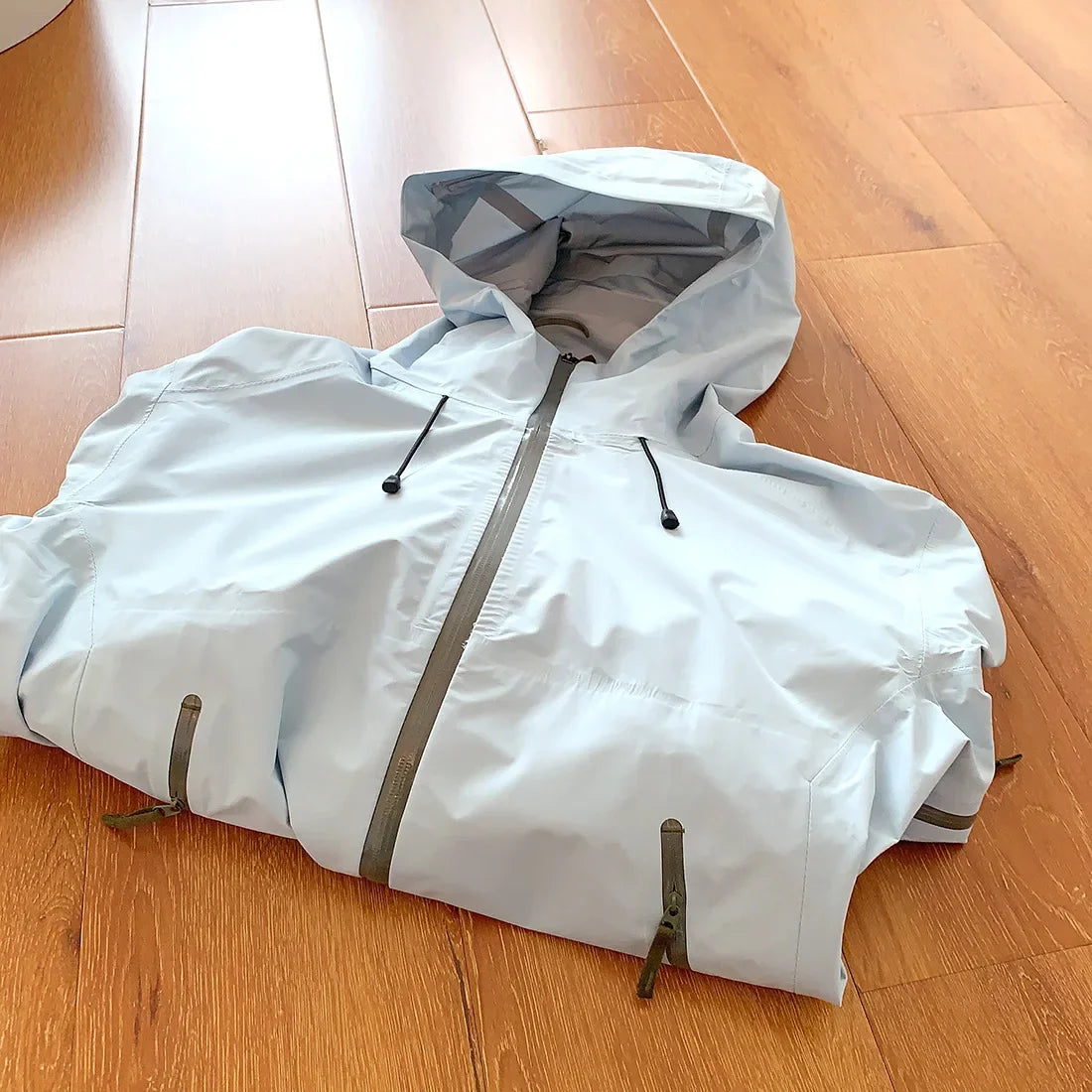 2026 New Storm Jacket Lovers Outdoor Sports Camping Mountain Skiing/Trend Fashion British Wind Leisure Waterproof Storm Jacket