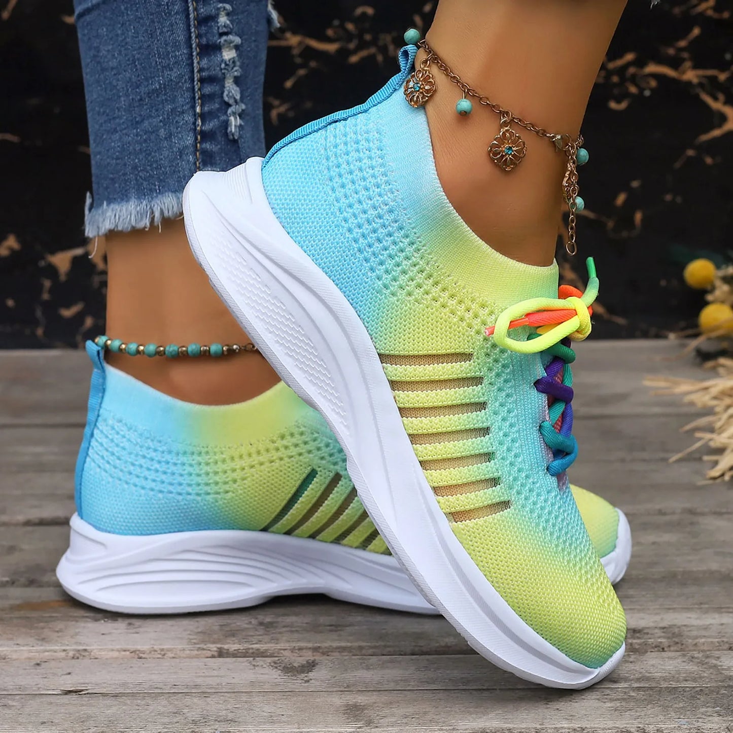 Casual Knitting Socks Shoes Ladies Bright Color Mesh/Sports Front Lace Up New Lightweight Running Sneaker For Women