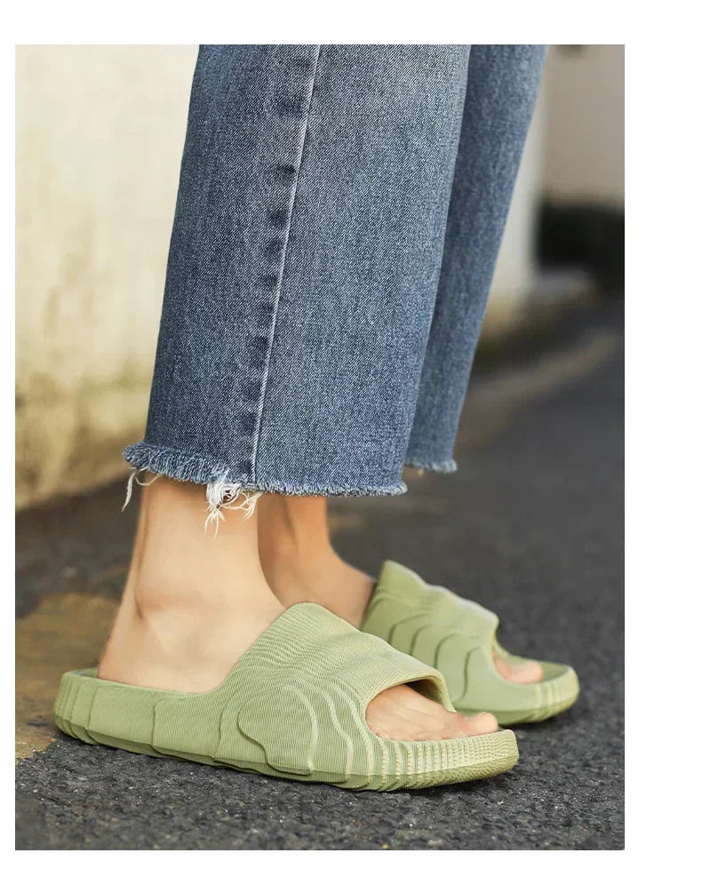 Luxury Man Sandal for Men Brand Men's Shoes White Sandals Flat/Men's Soft Sandal Summer Shoes Sale Slippers