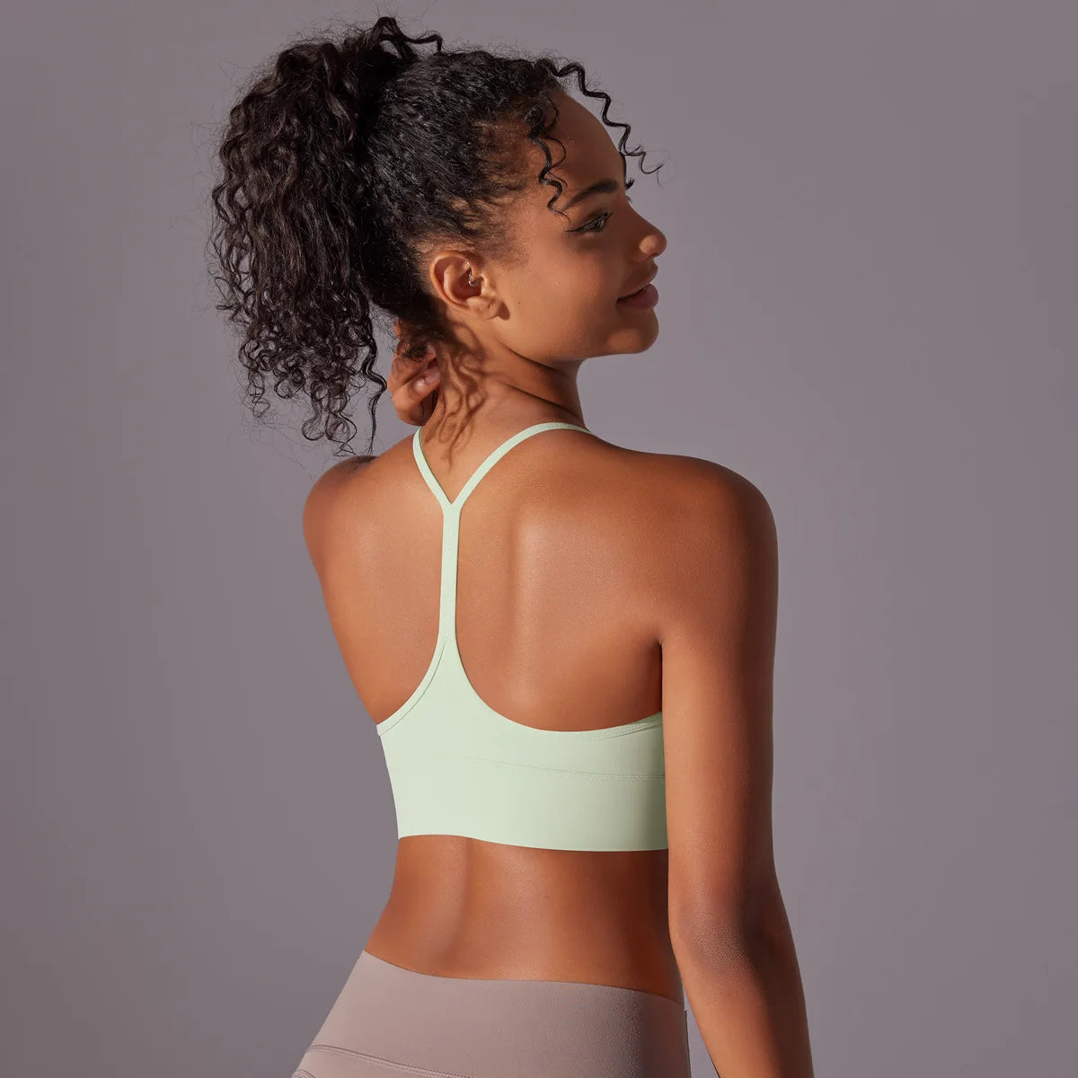 Women Sport Bra Fitness Yoga Top Underwear Soft Y Line Back Running/Gym Crop Top Workout Bra With Chest Pad Push Up Yoga Bra